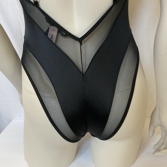 VICTORIA’S SECRET Sexy Black Strappy Bodysuit Size Small Adjustable Straps NWT - Picture 7 of 8